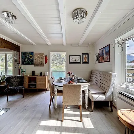 Ese Panorama By Interhome בית נופש *